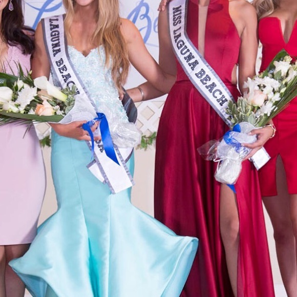 Jovani gown for sale - Picture 2 of 3